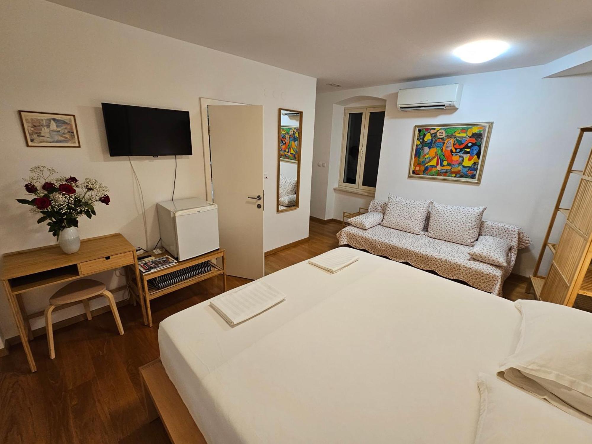 Malena Palace Experience Split Eksteriør bilde